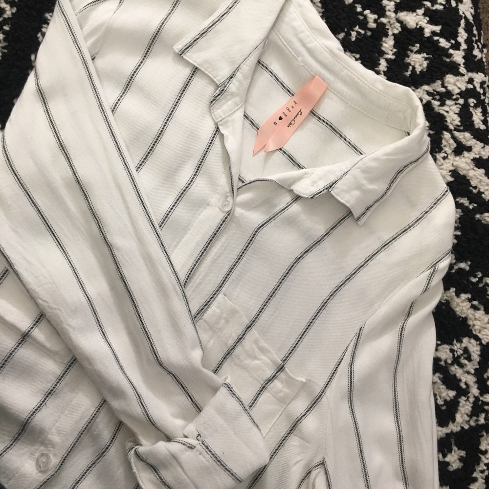 Button Up Top